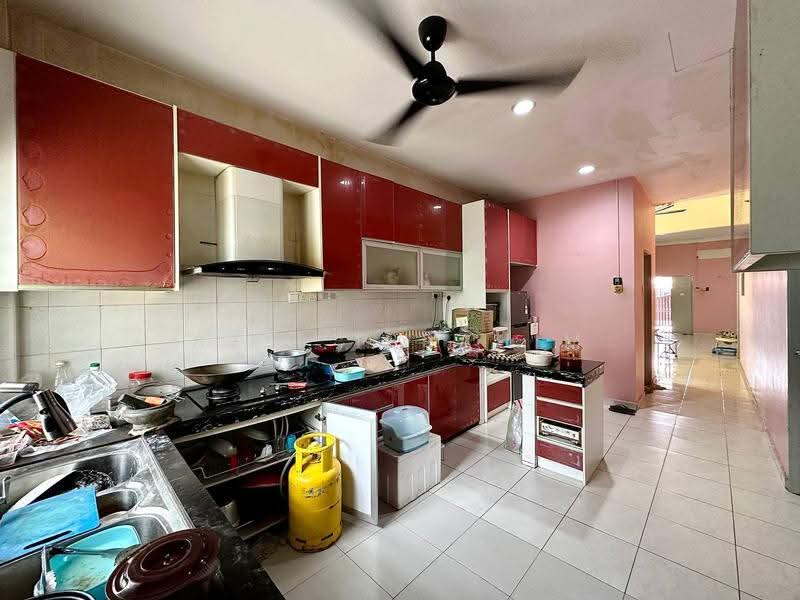 Rumah Teres 1-Tingkat untuk Dijual di Taman Raja Tun Uda (Semenyih) - Azli Ibrahim - Kitchen - PropertyGuru.com.my