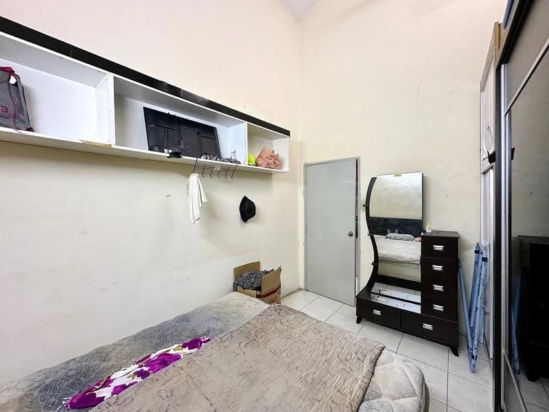 Rumah Teres 1-Tingkat untuk Dijual di Taman Raja Tun Uda (Semenyih) - Azli Ibrahim - Bedroom - PropertyGuru.com.my