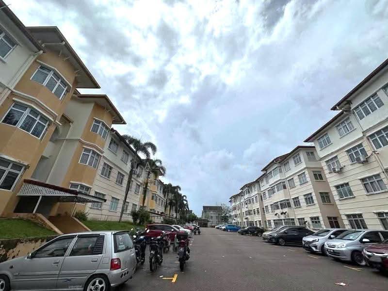 Pangsapuri untuk Dijual di Vista Seri Alam - Karl Lim - Exterior - PropertyGuru.com.my