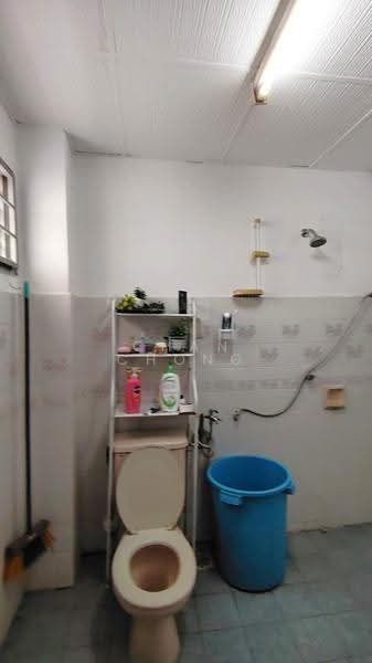 2-storey Terraced House for Sale in BANDAR PUCHONG JAYA (Puchong) - Chan Chong Liang - Bathroom - PropertyGuru.com.my