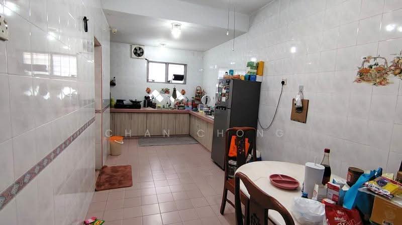 2-storey Terraced House for Sale in BANDAR PUCHONG JAYA (Puchong) - Chan Chong Liang - Kitchen - PropertyGuru.com.my