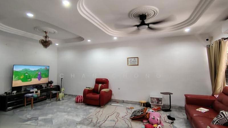 2-storey Terraced House for Sale in BANDAR PUCHONG JAYA (Puchong) - Chan Chong Liang - Living Room - PropertyGuru.com.my