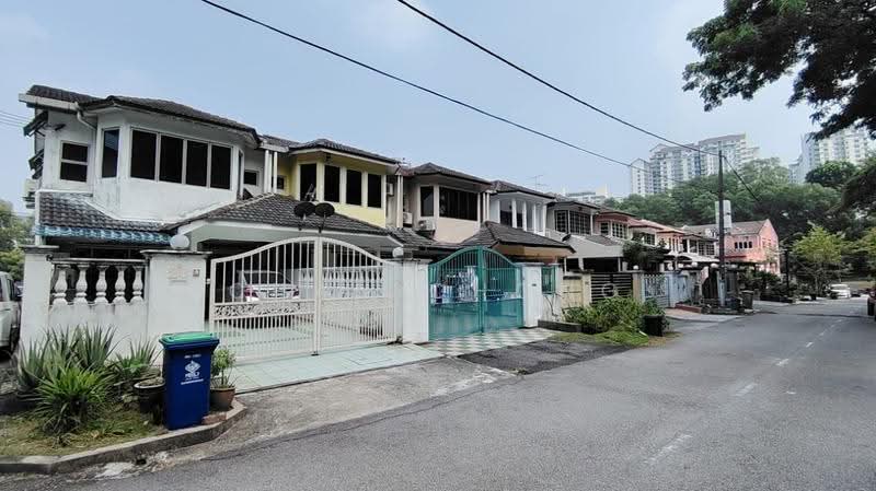 2-storey Terraced House for Sale in BANDAR PUCHONG JAYA (Puchong) - Chan Chong Liang - Exterior - PropertyGuru.com.my