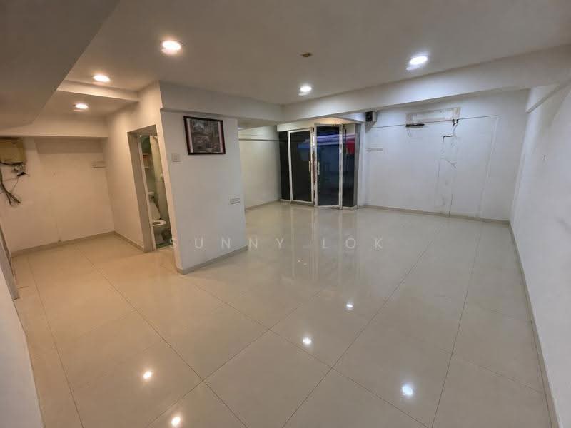 Shop / Office for Rent in Tanjung Tokong (Penang) - Sunny Lok - Interior - PropertyGuru.com.my