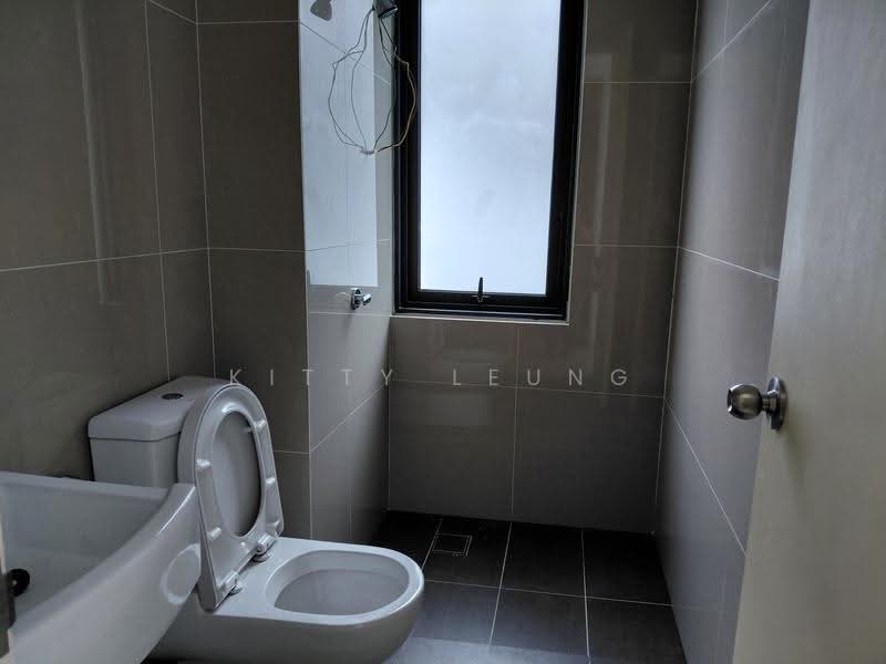 Rumah Teres 3-Tingkat untuk Dijual di Damansara Perdana (Selangor) - Kitty Leung - Bathroom - PropertyGuru.com.my