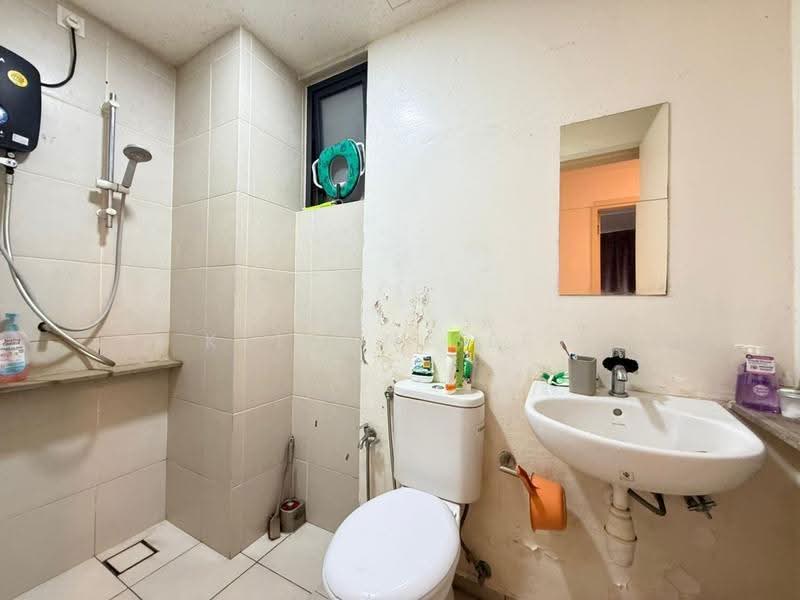 Condominium for Sale at Windows on The Park - Kelton Seet - Bathroom - PropertyGuru.com.my