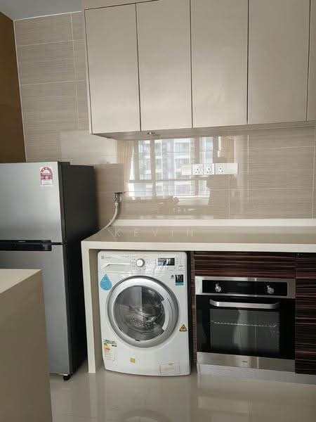 Condominium for Rent at R&F Princess Cove Phase 2-Seine Region - Kevin Lim - Kitchen - PropertyGuru.com.my