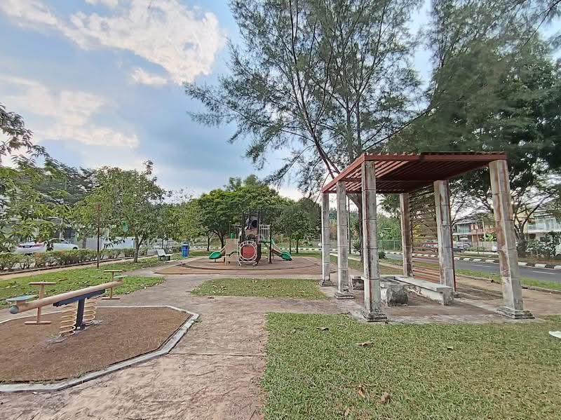 Semi-Detached House for Sale in Bandar Saujana Putra (Tanjong Duabelas) - Leia Lian - Exterior - PropertyGuru.com.my