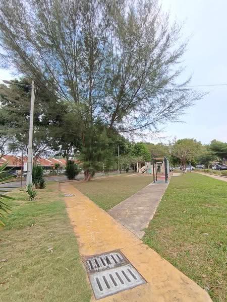 Semi-Detached House for Sale in Bandar Saujana Putra (Tanjong Duabelas) - Leia Lian - Exterior - PropertyGuru.com.my