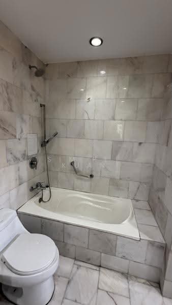 Rumah Berkembar untuk Disewa di Kota Damansara (Selangor) - Sim Pei Kuan - Bathroom - PropertyGuru.com.my