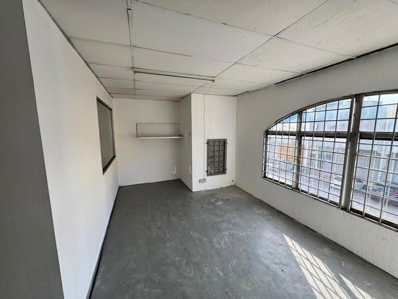 Factory for Rent in Taman Ehsan (Kepong) - Jun How - Interior - PropertyGuru.com.my