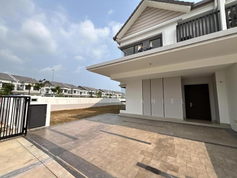 Semi-Detached House for Sale in Cyber 10 (Cyberjaya) - Ashraff Daniel - Exterior - PropertyGuru.com.my