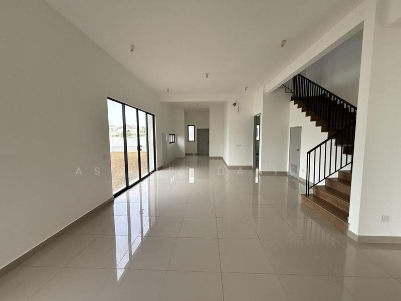 Semi-Detached House for Sale in Cyber 10 (Cyberjaya) - Ashraff Daniel - Living Room - PropertyGuru.com.my