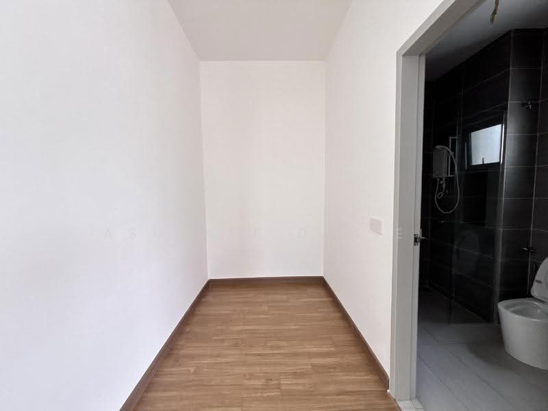Semi-Detached House for Sale in Cyber 10 (Cyberjaya) - Ashraff Daniel - Bathroom - PropertyGuru.com.my