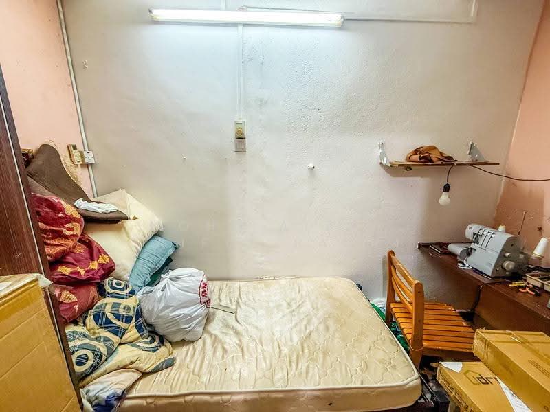 Rumah Teres 2-Tingkat untuk Dijual di Seksyen 7 (Shah Alam) - Mohd Aizat Saiful Bahri - Bedroom - PropertyGuru.com.my
