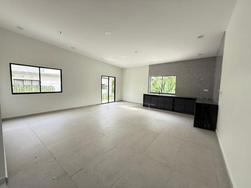 Rumah Berkembar untuk Dijual di Kampung Bahru (Johor Bahru) - Daniel Yong - Living Room - PropertyGuru.com.my