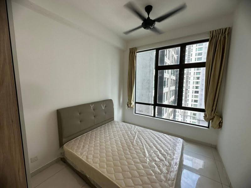 Service Residence for Sale at D'Summit Residences - Yvonne Lim - Bedroom - PropertyGuru.com.my
