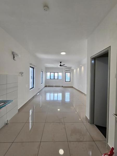 Kediaman Servis untuk Disewa di Astrum Ampang - Kester Lai - Living Room - PropertyGuru.com.my