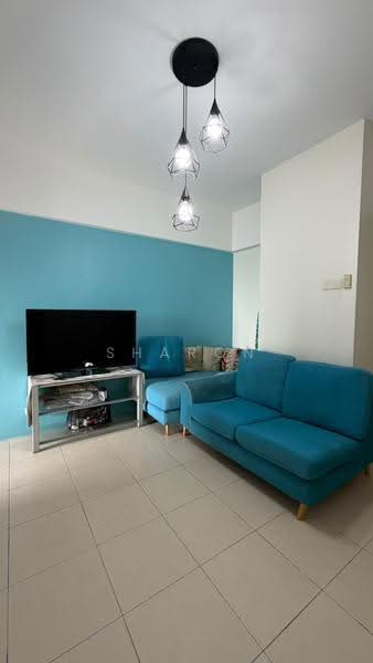 Kondominium untuk Disewa di Beverly 2 - Sharon Wong - Living Room - PropertyGuru.com.my