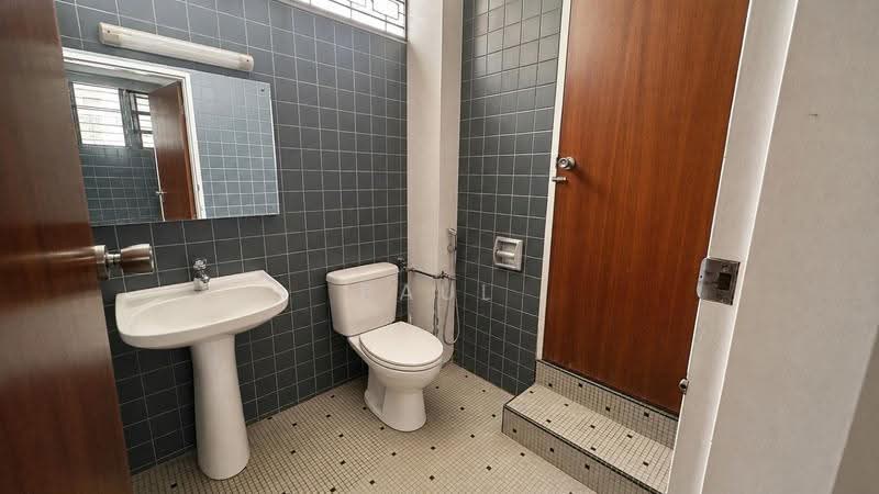 Bungalow House for Sale in Pulau Tikus (Penang) - Paul Lim - Bathroom - PropertyGuru.com.my