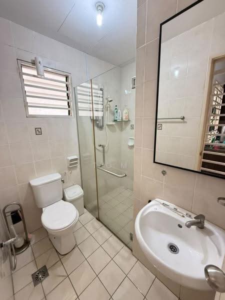 2-storey Terraced House for Sale in Sunway Alam Suria (Shah Alam) - Tom Yip - Bathroom - PropertyGuru.com.my