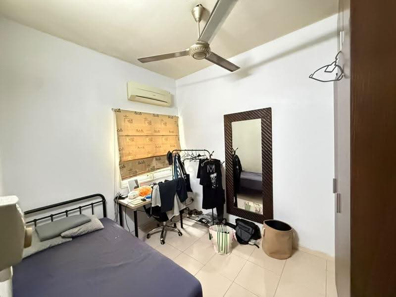 2-storey Terraced House for Sale in Sunway Alam Suria (Shah Alam) - Tom Yip - Bedroom - PropertyGuru.com.my