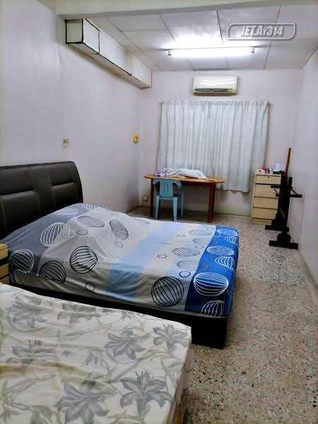 Rumah Teres 2-Tingkat untuk Dijual di Taman Bayu Perdana (Klang) - Daniel Kok - Bedroom - PropertyGuru.com.my