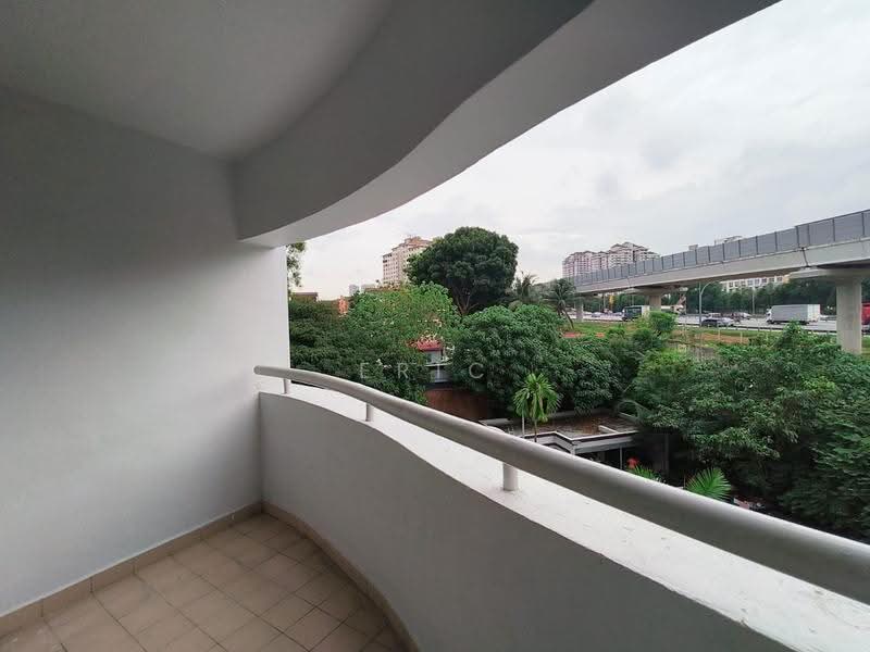 Terraced House for Sale in Ara Damansara (Selangor) - Eric Chang - Balcony - PropertyGuru.com.my