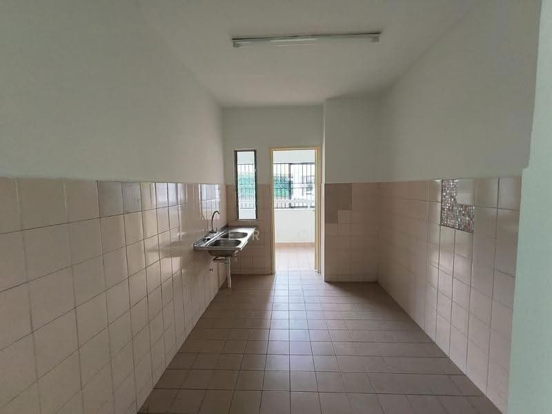Terraced House for Sale in Ara Damansara (Selangor) - Eric Chang - Kitchen - PropertyGuru.com.my