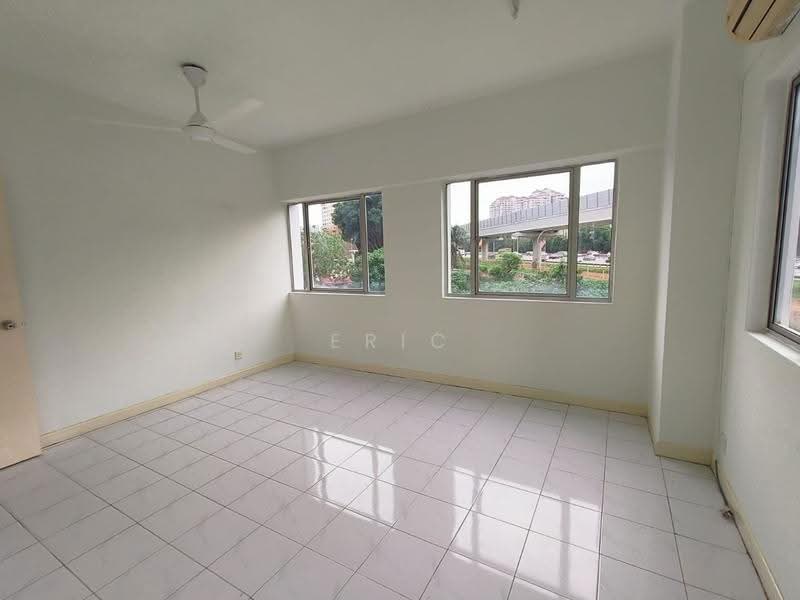 Terraced House for Sale in Ara Damansara (Selangor) - Eric Chang - Interior - PropertyGuru.com.my