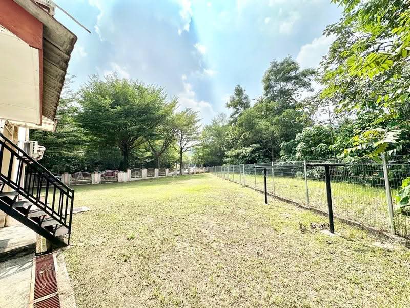 Rumah Berkembar untuk Dijual di Petaling Jaya (Selangor) - Ashraff Daniel - Exterior - PropertyGuru.com.my