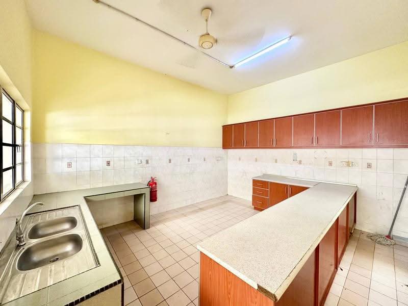 Rumah Berkembar untuk Dijual di Petaling Jaya (Selangor) - Ashraff Daniel - PropertyGuru.com.my
