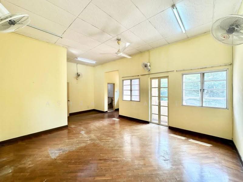 Rumah Berkembar untuk Dijual di Petaling Jaya (Selangor) - Ashraff Daniel - PropertyGuru.com.my