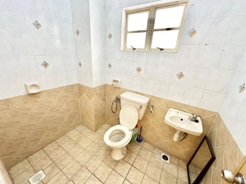 Rumah Berkembar untuk Dijual di Petaling Jaya (Selangor) - Ashraff Daniel - PropertyGuru.com.my