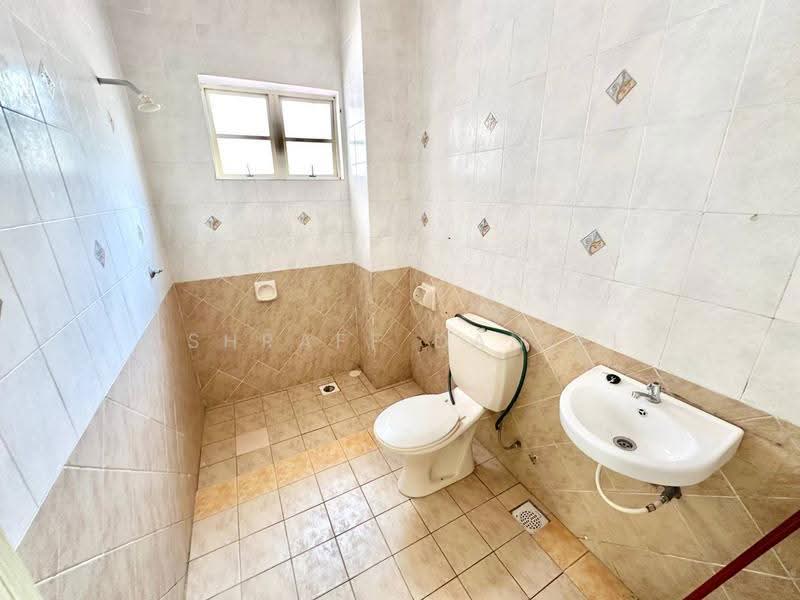 Rumah Berkembar untuk Dijual di Petaling Jaya (Selangor) - Ashraff Daniel - PropertyGuru.com.my