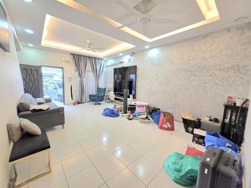 2-storey Terraced House for Sale in Taman Alam Indah (Shah Alam) - Mohd Aizat Saiful Bahri - Living Room - PropertyGuru.com.my