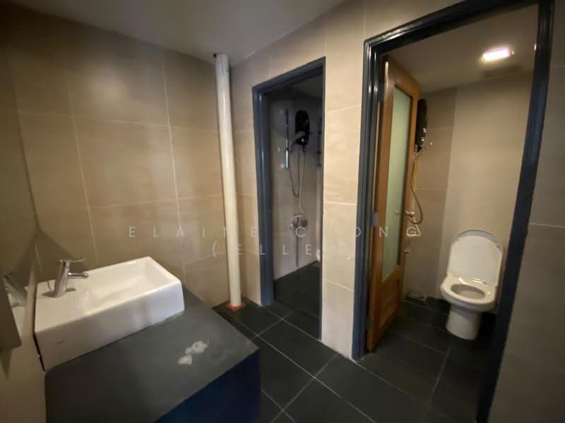 Shop / Office untuk Dijual di Bangsar (Kuala Lumpur) - Elaine Chong (Elle) - Bathroom - PropertyGuru.com.my