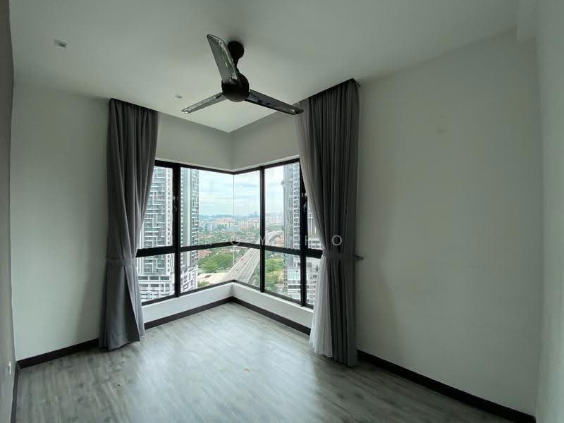 Service Residence for Sale at D'sands Residence - Roy Ho - View - PropertyGuru.com.my