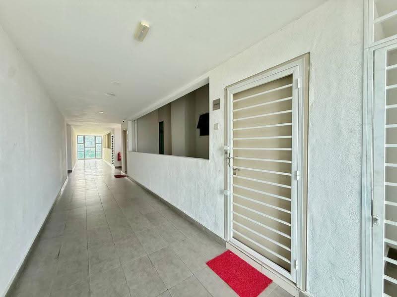 Service Residence for Sale at Liberty @ Arc - Abid Sabarudin - Corridor - PropertyGuru.com.my