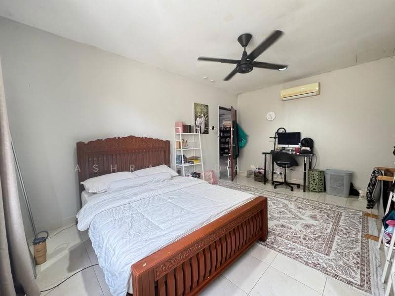 Bungalow House for Sale in Taman Puncak Perdana (Shah Alam) - Ashraff Daniel - Bedroom - PropertyGuru.com.my
