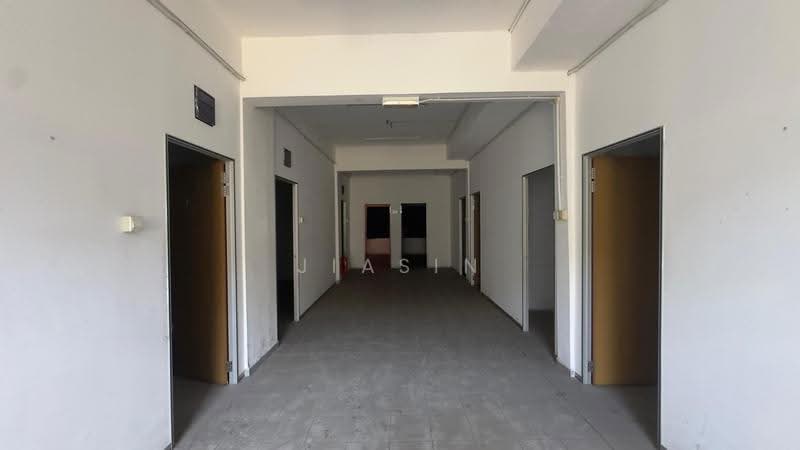Shop for Sale in George Town (Penang) - Jiasin Yap - Corridor - PropertyGuru.com.my