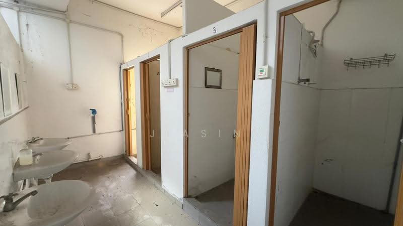 Shop for Sale in George Town (Penang) - Jiasin Yap - Bathroom - PropertyGuru.com.my