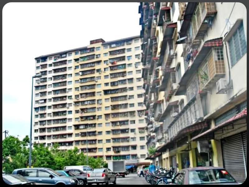 Pangsapuri untuk Dijual di Pandan Ria (Block A & B) - Henry Lim - Exterior - PropertyGuru.com.my