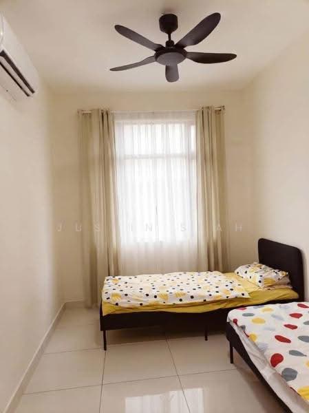 Kondominium untuk Disewa di Paraiso Residence @ The Earth - Justin Seah - Bedroom - PropertyGuru.com.my