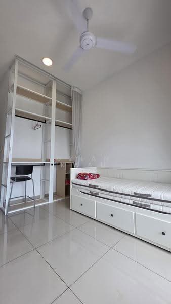 Kediaman Servis untuk Dijual di Citizen 2 - Dylan Kwan - Bedroom - PropertyGuru.com.my