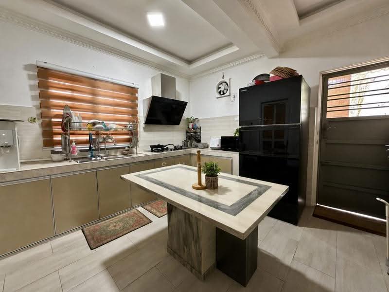 Rumah Teres 2-Tingkat untuk Dijual di Taman Scientex Pasir Gudang (Pasir Gudang) - Sufi Norman - Kitchen - PropertyGuru.com.my