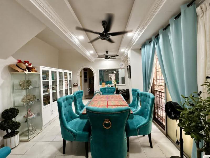 Rumah Teres 2-Tingkat untuk Dijual di Taman Scientex Pasir Gudang (Pasir Gudang) - Sufi Norman - Dining Room - PropertyGuru.com.my