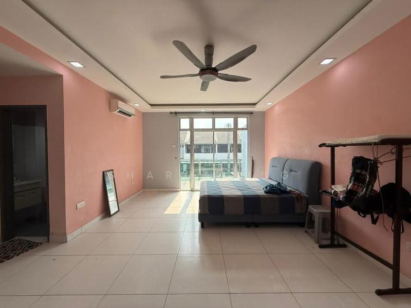 2-storey Terraced House for Sale in Taman Kempas Indah (Tebrau) - Sharon Ong - Bedroom - PropertyGuru.com.my
