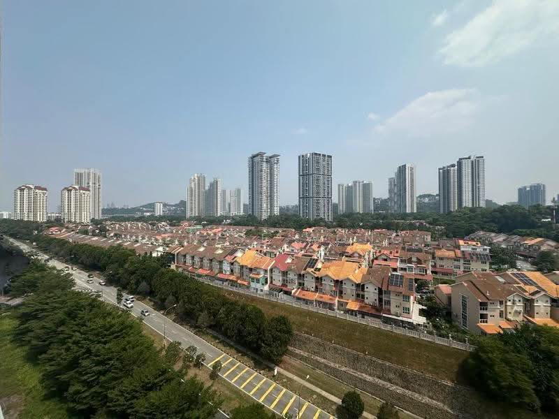 Kondominium untuk Dijual di Beverly 2 - Denise Wong - Exterior - PropertyGuru.com.my