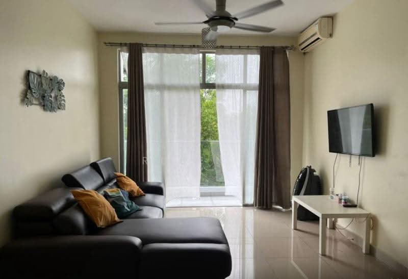 Kondominium untuk Disewa di LakeView Residency - Ruben . - Living Room - PropertyGuru.com.my